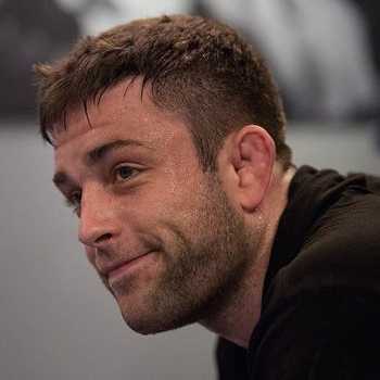 Ep 835 Ryan Hall Chats with Jon Anik